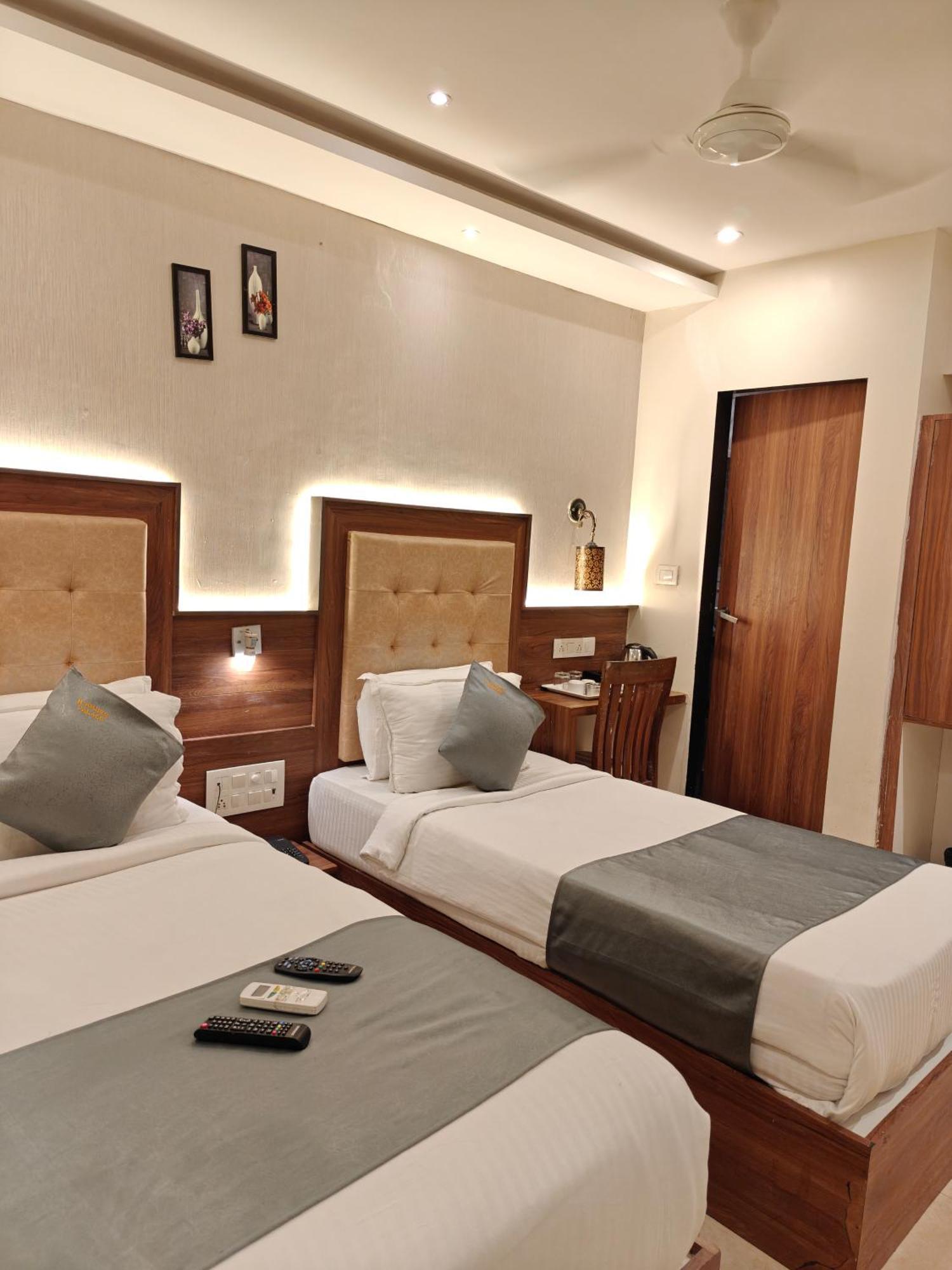 Hotel Amber Palace - Mumbai — Photos 1